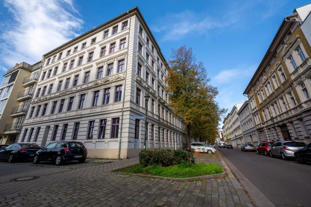 Moderne Eg-Wohnung In Sudenburg Mit Parkplatz, Top Anbindung Магдебург Экстерьер фото